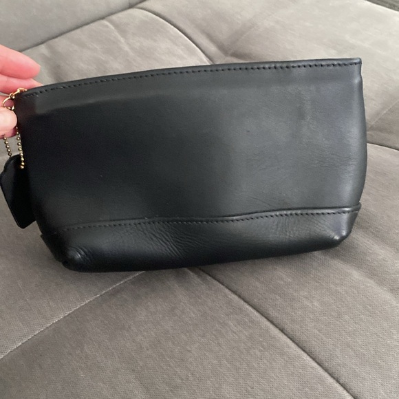 Vintage Coach black makeup bag - Picture 3 of 6